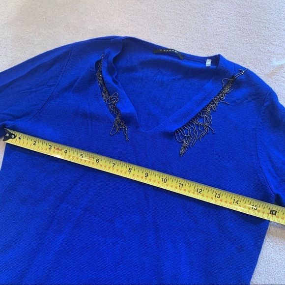 Blue T Tahari Sweater - Picture 8 of 10